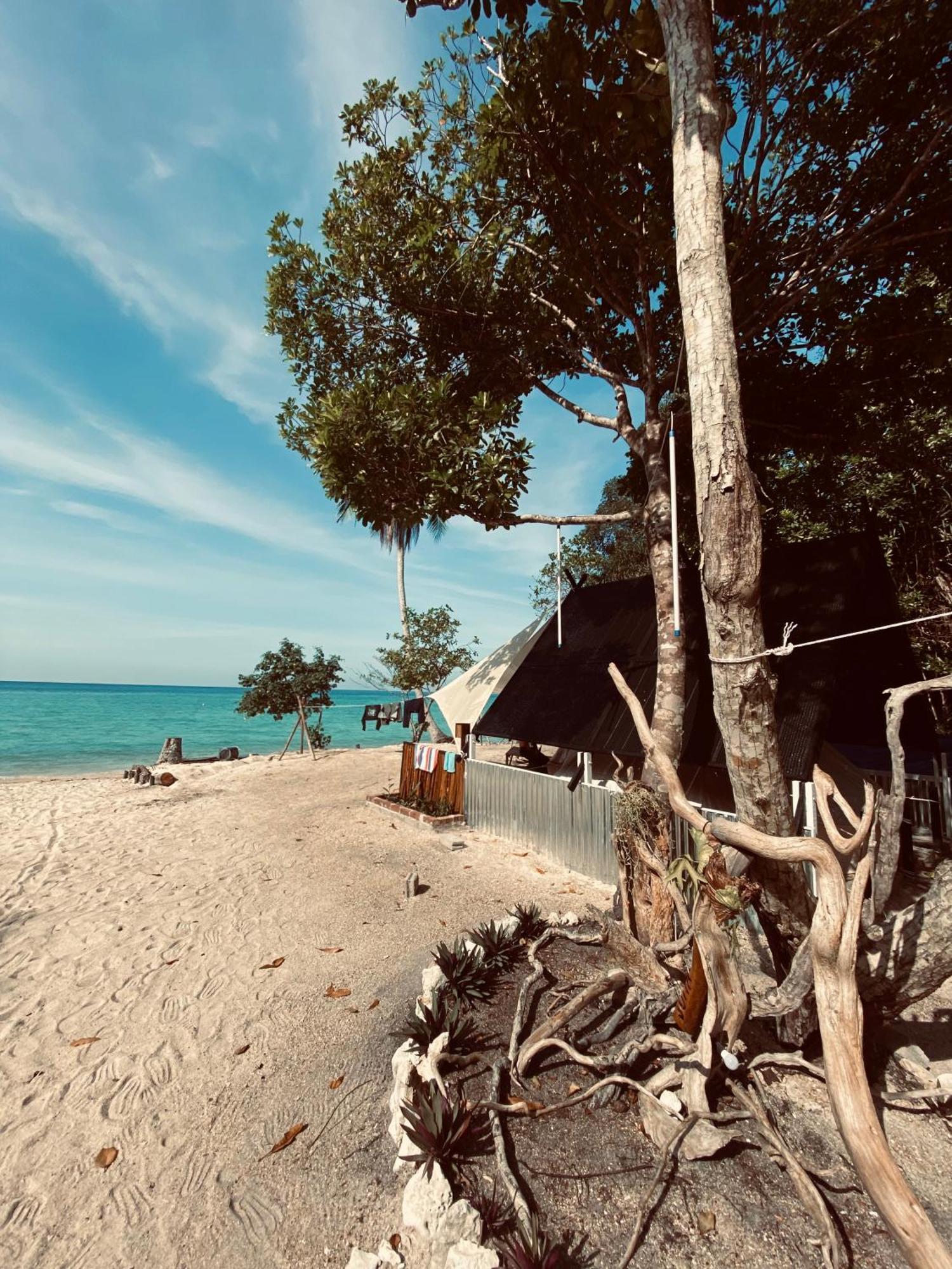 Juita Glamping Perhentian Island Hotel Kampung Kuala Besut ภายนอก รูปภาพ